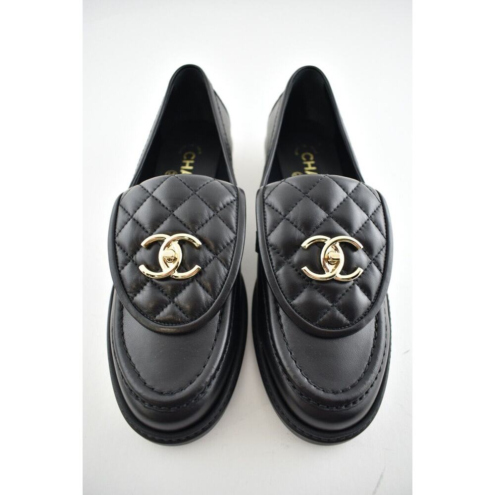 Chanel 22P Black Quilted Flap Turnlock CC Logo Gold Mule Slip Flat Loafer 39.5 - Picture 3 of 11